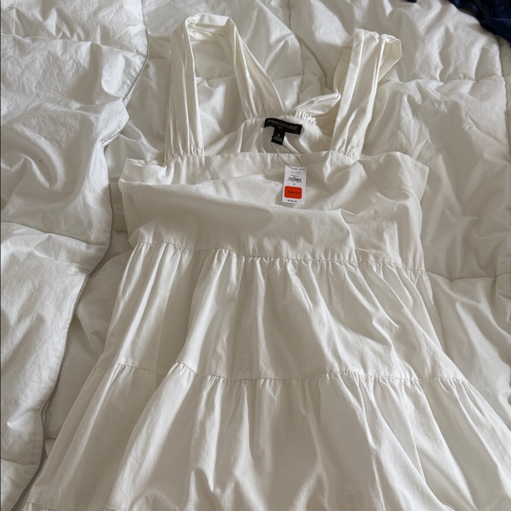 Banana Republic Cream Strapless Dress